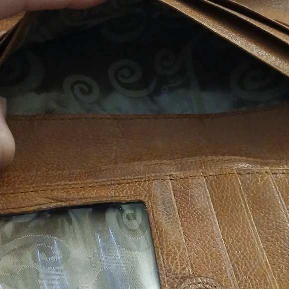 Brighton Orange Leather Wallet - Picture 6 of 7